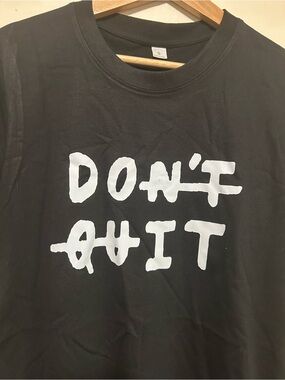 Trendy unisex t-shirt